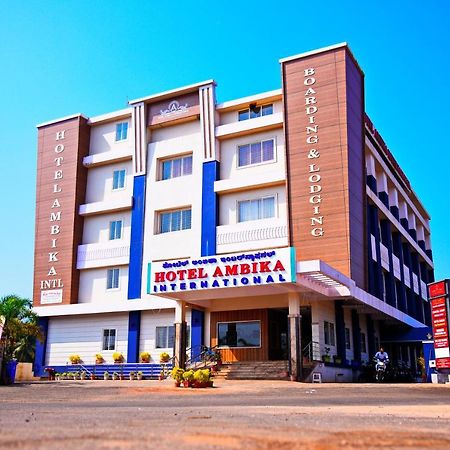 Hotel Ambika International Byndoor Bainduru Экстерьер фото