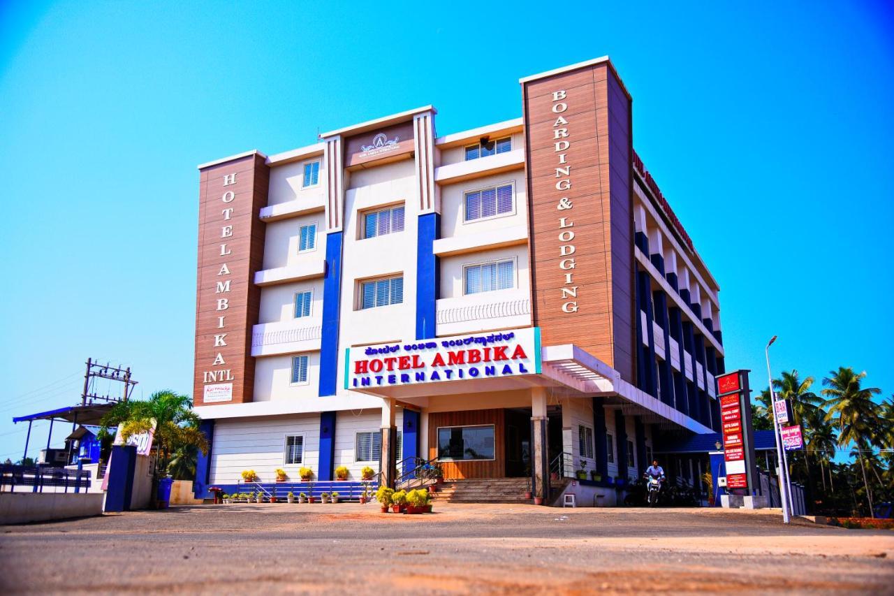Hotel Ambika International Byndoor Bainduru Экстерьер фото