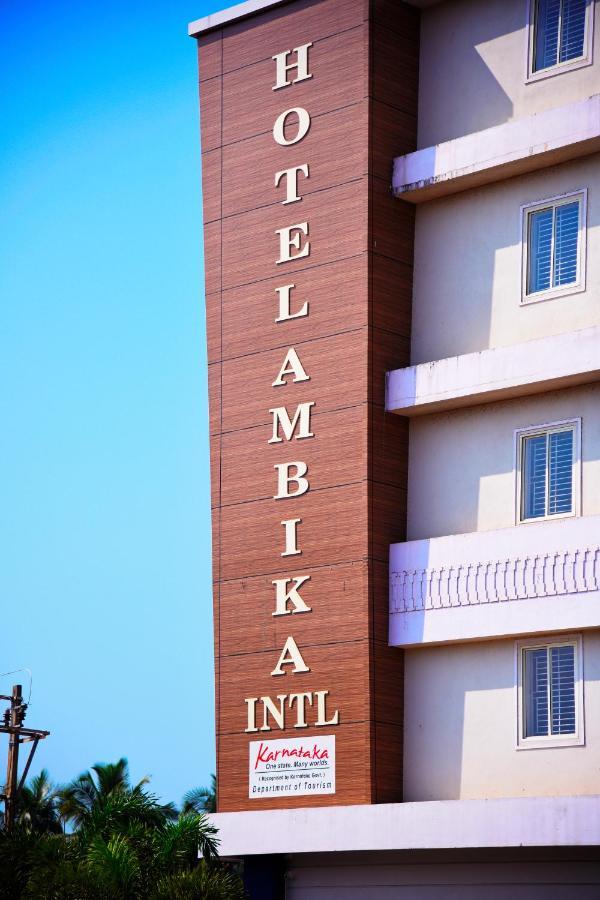 Hotel Ambika International Byndoor Bainduru Экстерьер фото